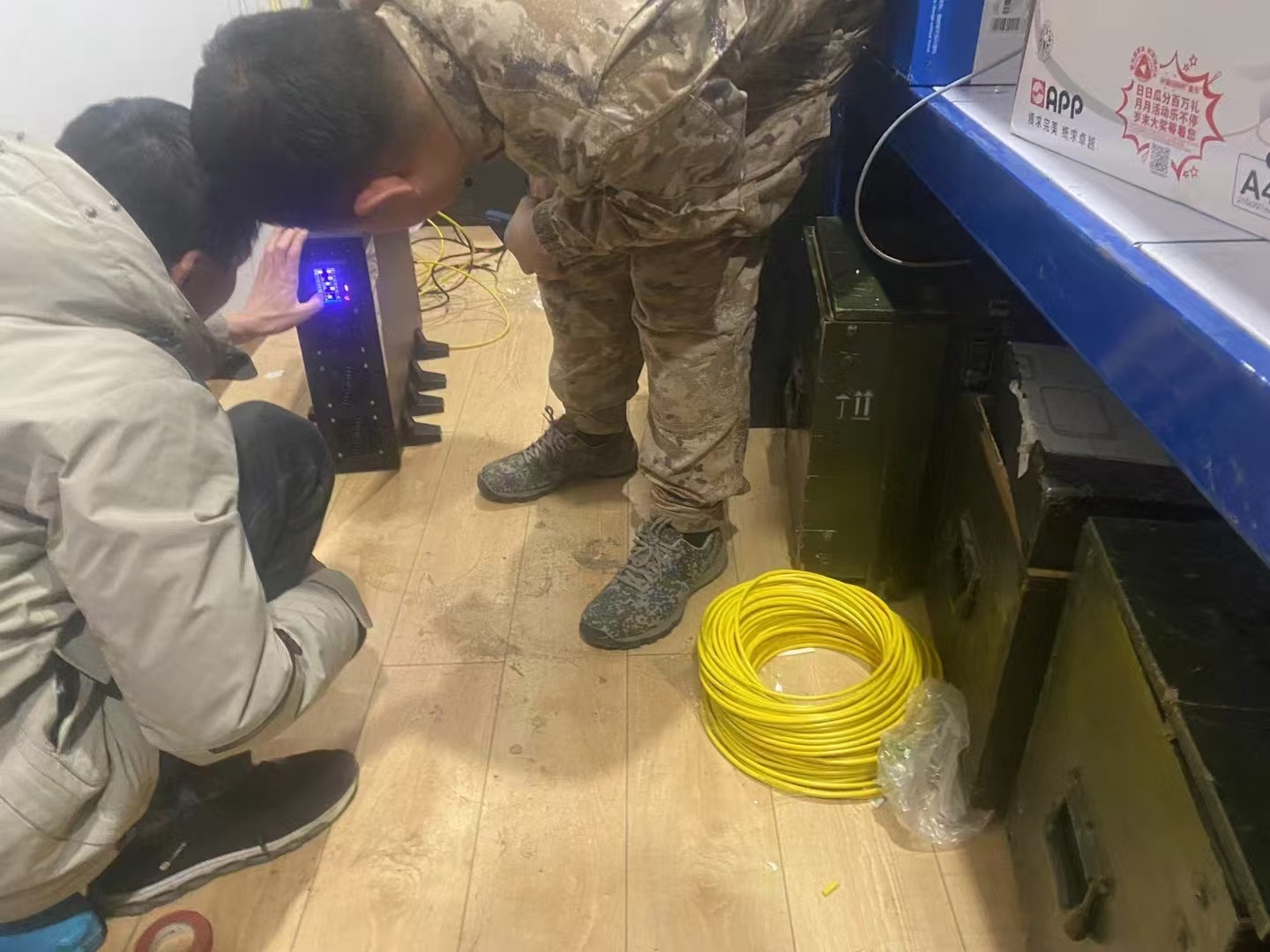 解放军陆军某部小型机房新增ups项目华为20KVA