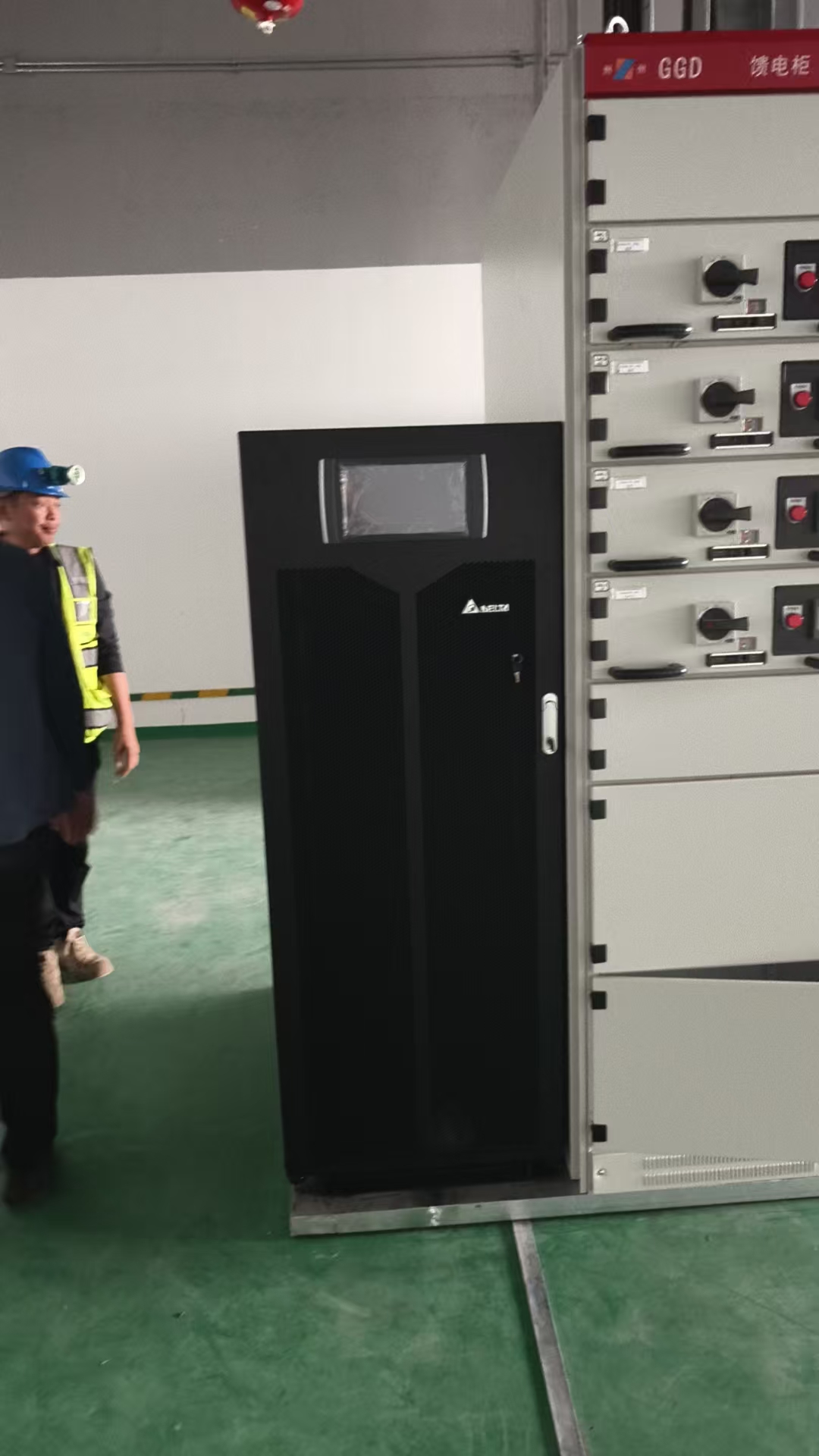 中软维高效完成芯片制造基地台达UPS系统交付 树立工业电力保障新标准